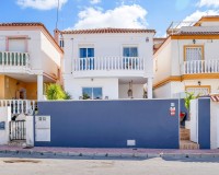 Resale - Villa - Orihuela Costa - Villamartín