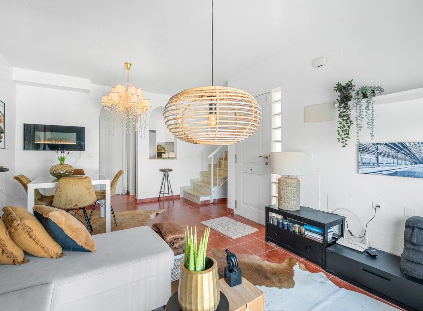 Resale - Villa - Orihuela Costa - Villamartín