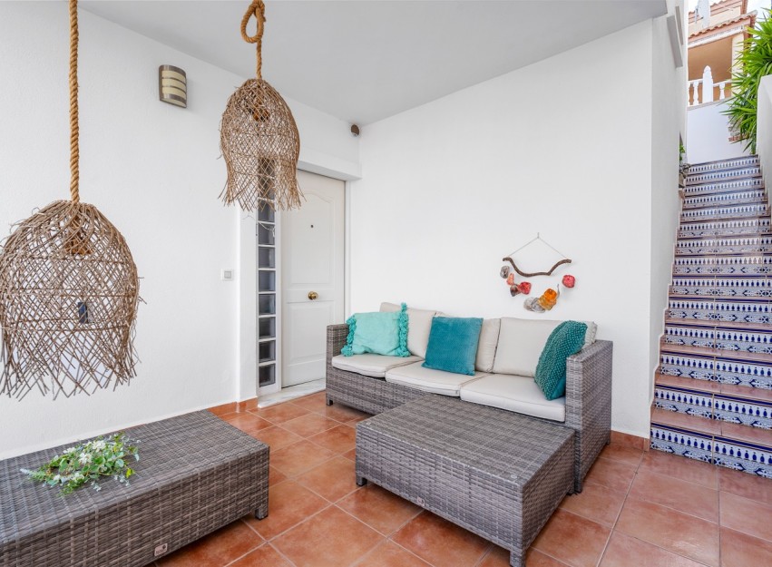 Resale - Villa - Orihuela Costa - Villamartín