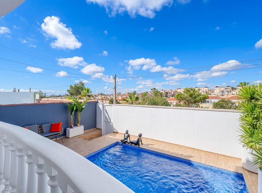 Resale - Villa - Orihuela Costa - Villamartín