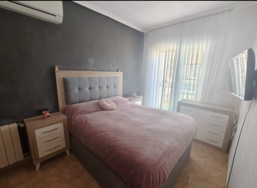 Resale - Villa - Orihuela Costa - Villamartín