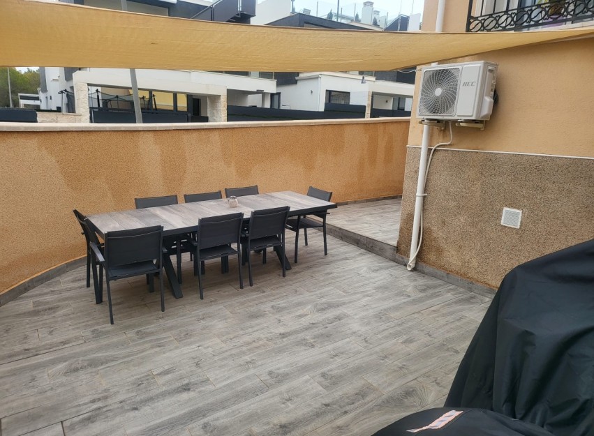 Resale - Villa - Orihuela Costa - Villamartín