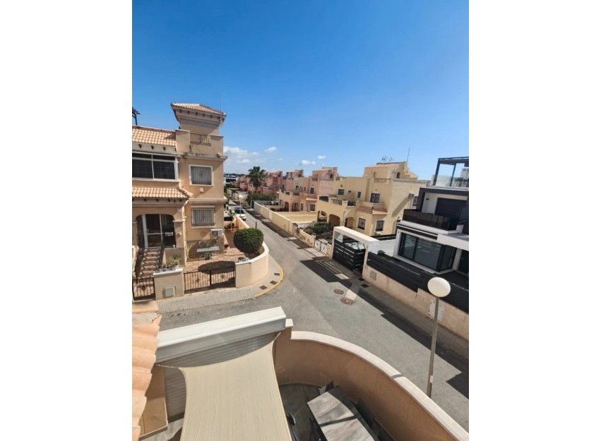 Resale - Villa - Orihuela Costa - Villamartín
