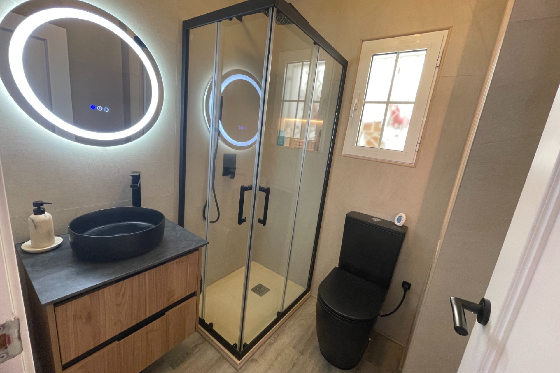 Resale - Villa - Orihuela Costa - Villamartín