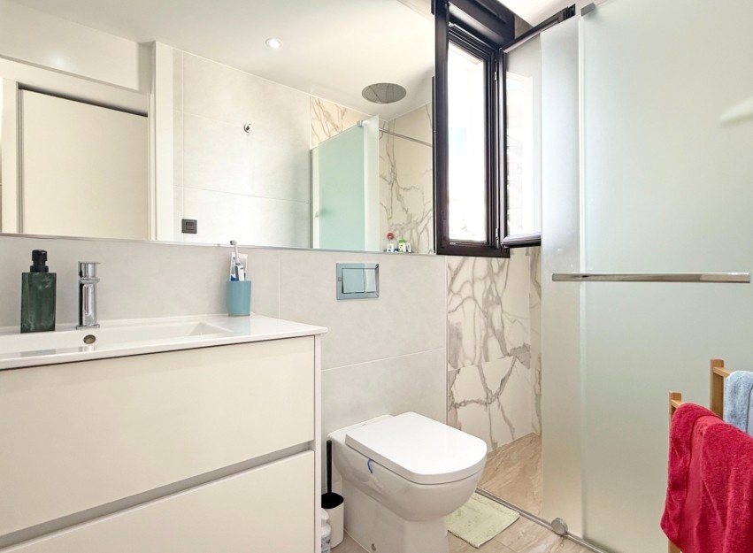 Resale - Villa - Orihuela Costa - Villamartín