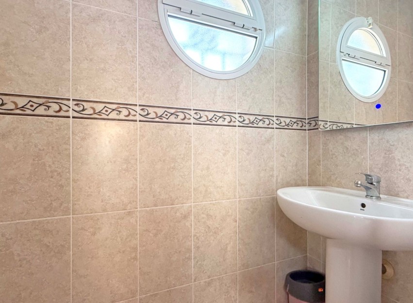 Resale - Villa - Orihuela Costa - Villamartín