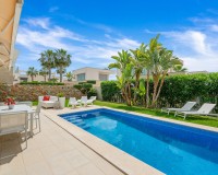 Resale - Villa - Orihuela Costa - Vistabella