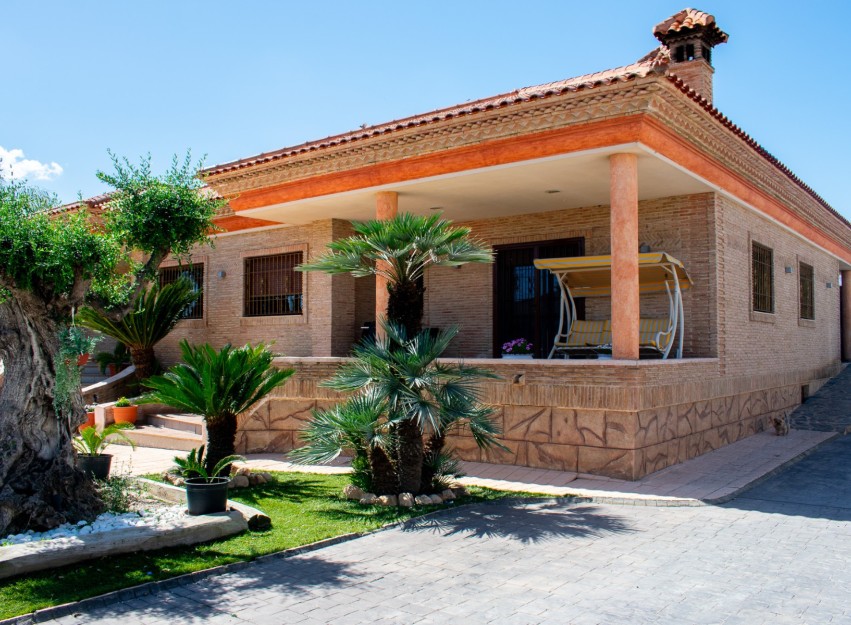 Resale - Villa - Orihuela - El raal