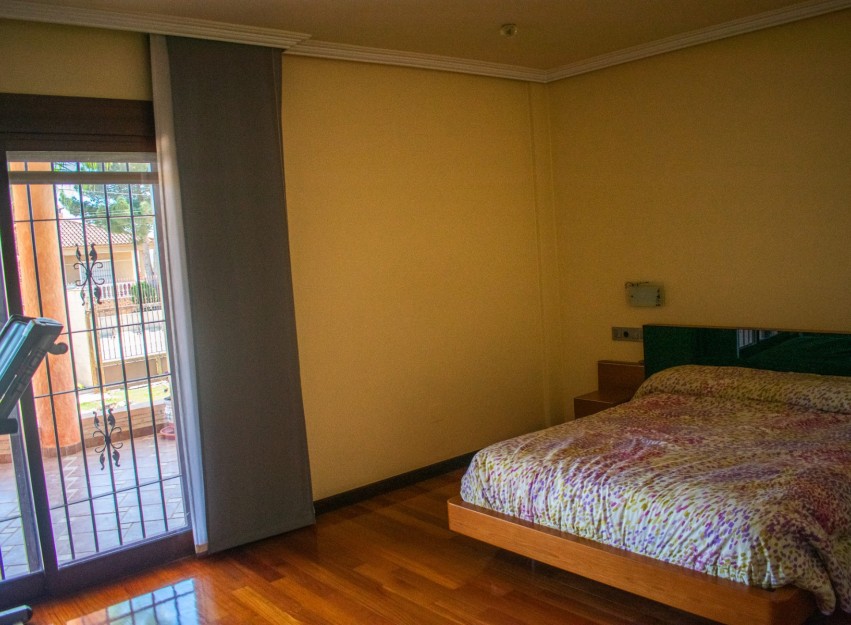 Resale - Villa - Orihuela - El raal
