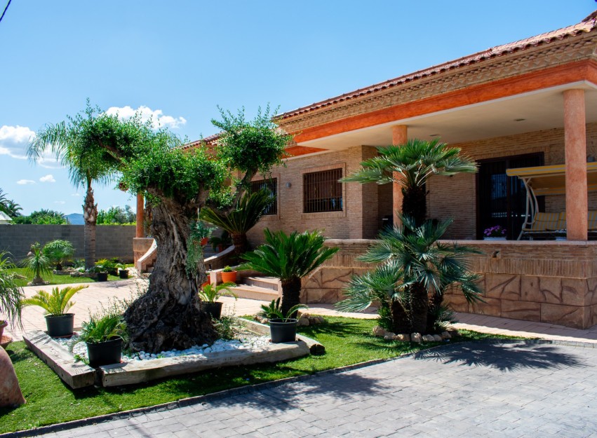 Resale - Villa - Orihuela - El raal