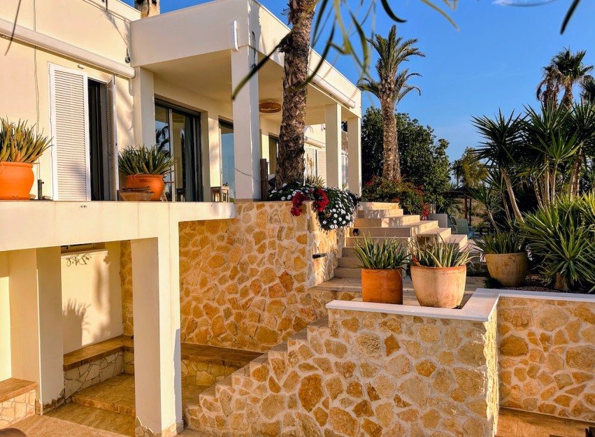 Resale - Villa - Orihuela - Torremendo