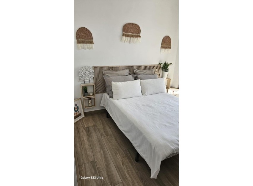 Resale - Villa - Orihuela - Vistabella