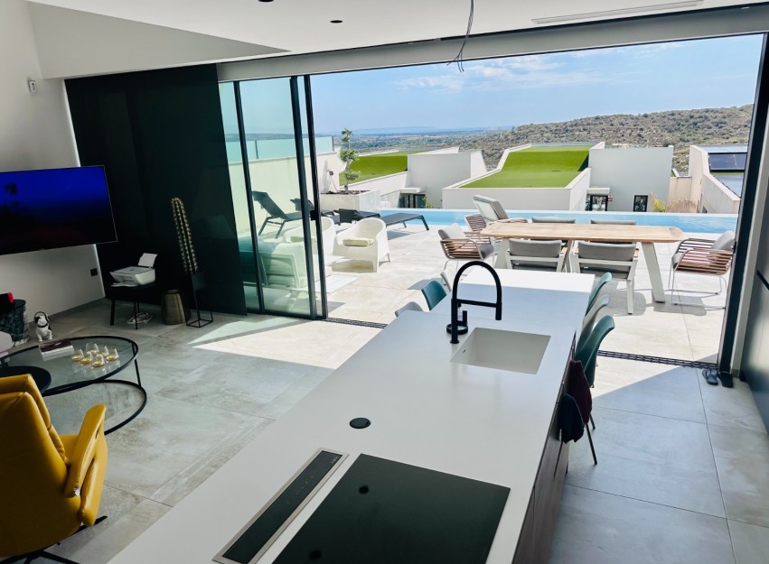 Resale - Villa - Rojales
