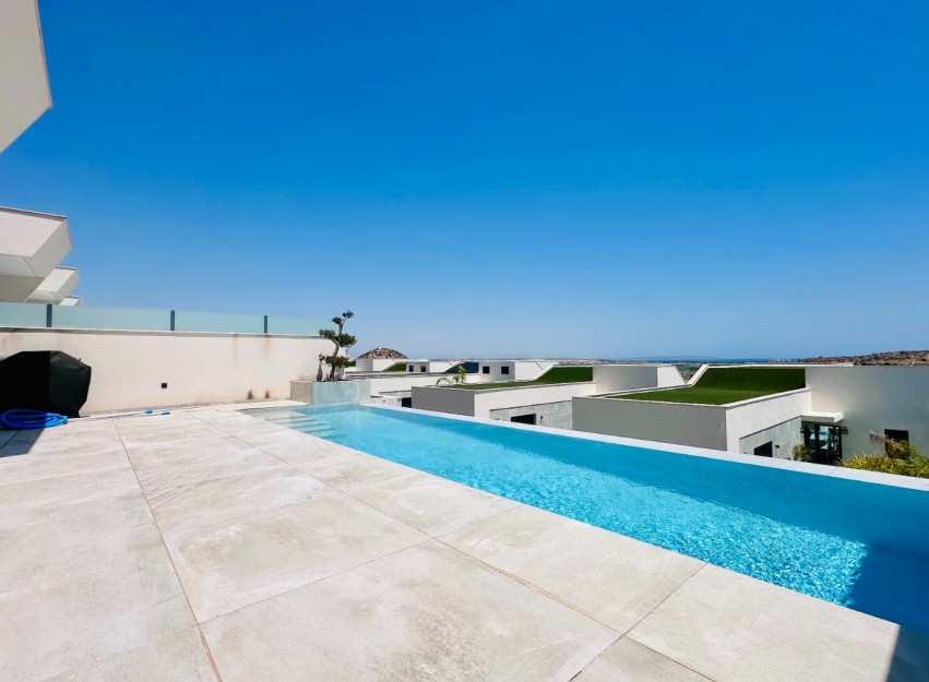 Resale - Villa - Rojales