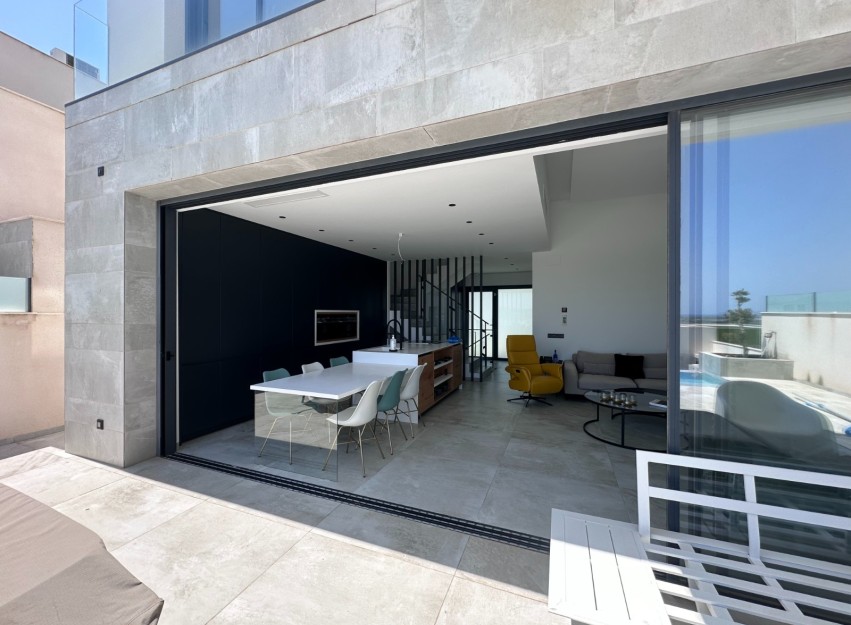 Resale - Villa - Rojales
