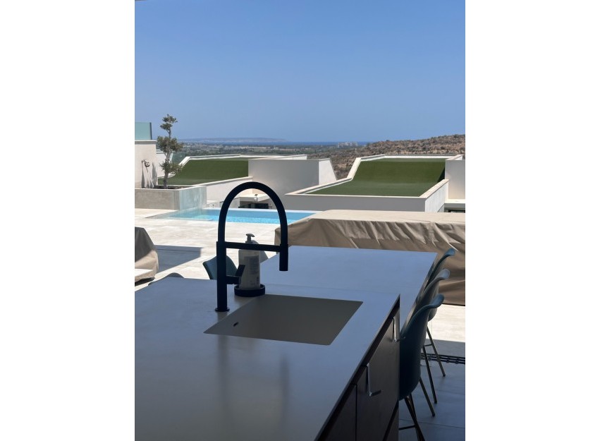 Resale - Villa - Rojales