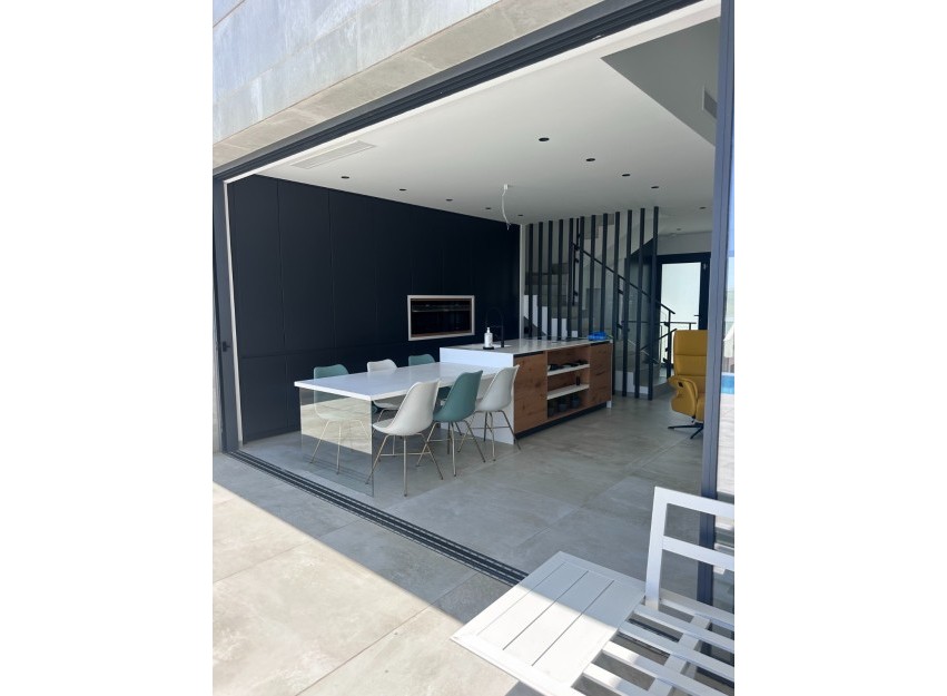 Resale - Villa - Rojales