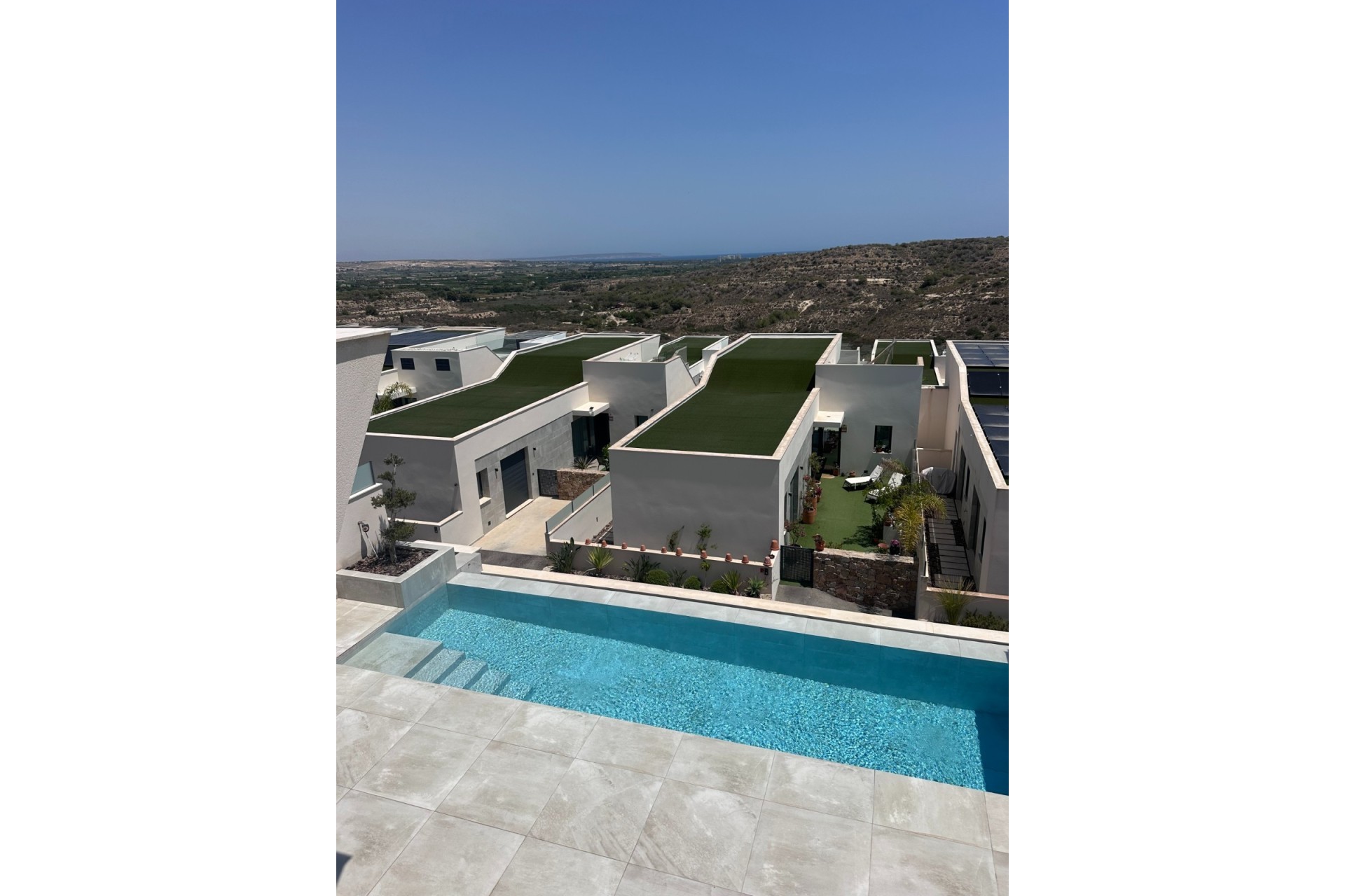 Resale - Villa - Rojales