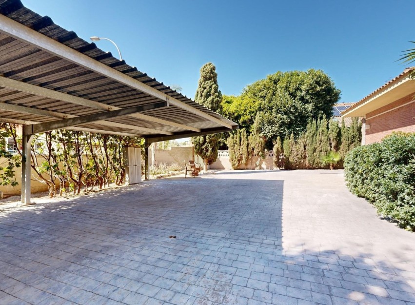 Resale - Villa - San Juan - San Juan de Alicante