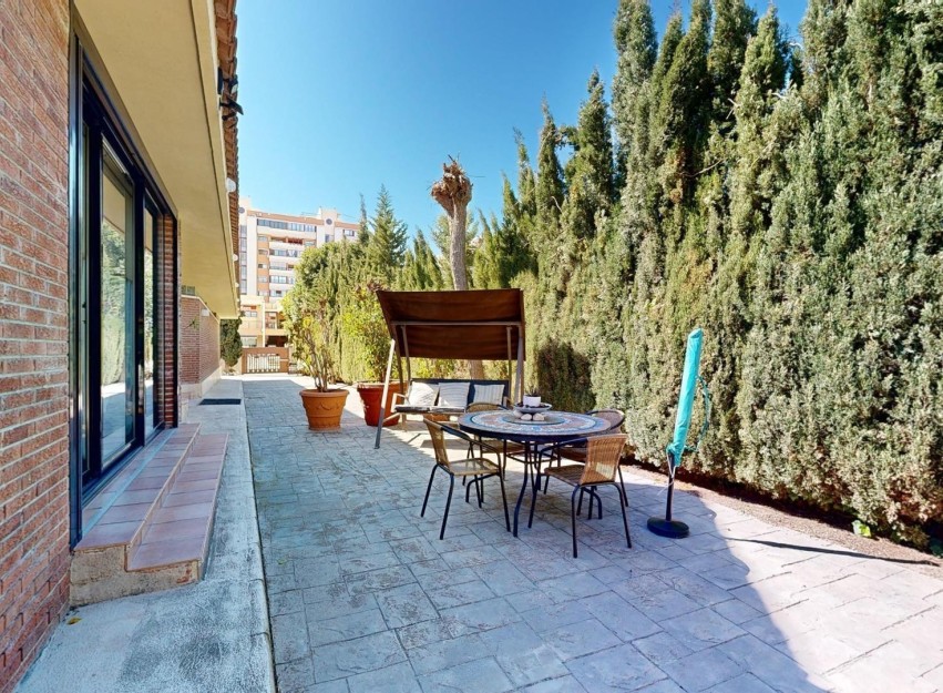 Resale - Villa - San Juan - San Juan de Alicante