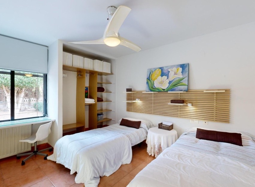 Resale - Villa - San Juan - San Juan de Alicante