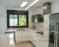 Resale - Villa - San Miguel de Salinas - Urbanizaciones