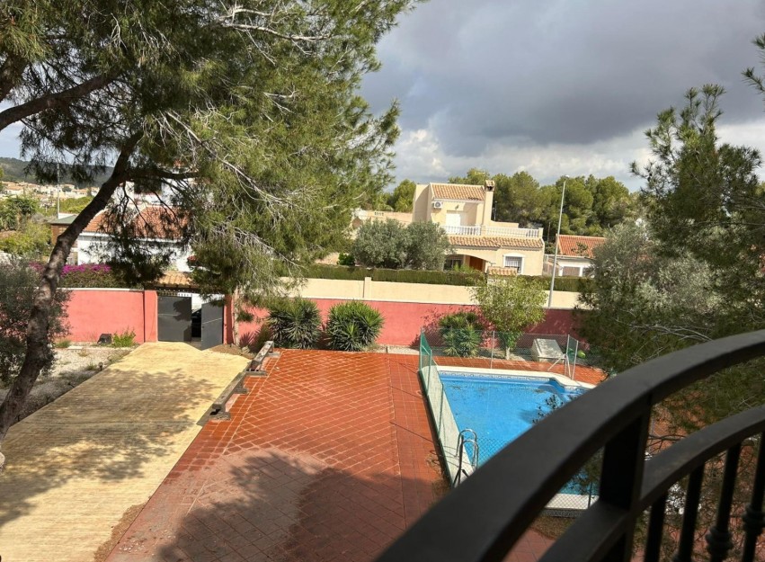 Resale - Villa - San Miguel de Salinas - Urbanizaciones