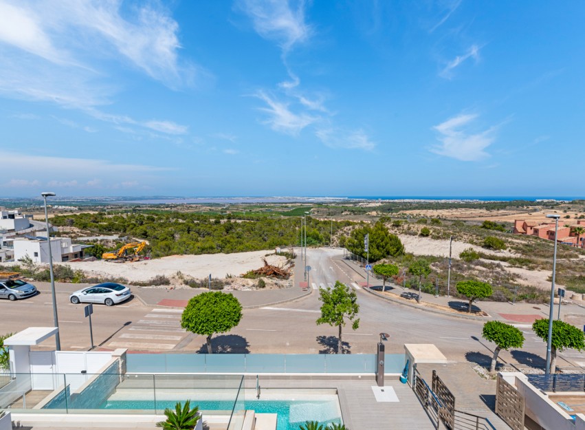 Resale - Villa - San Miguel de Salinas