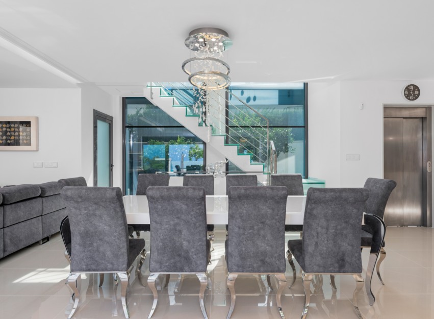 Resale - Villa - San Miguel de Salinas