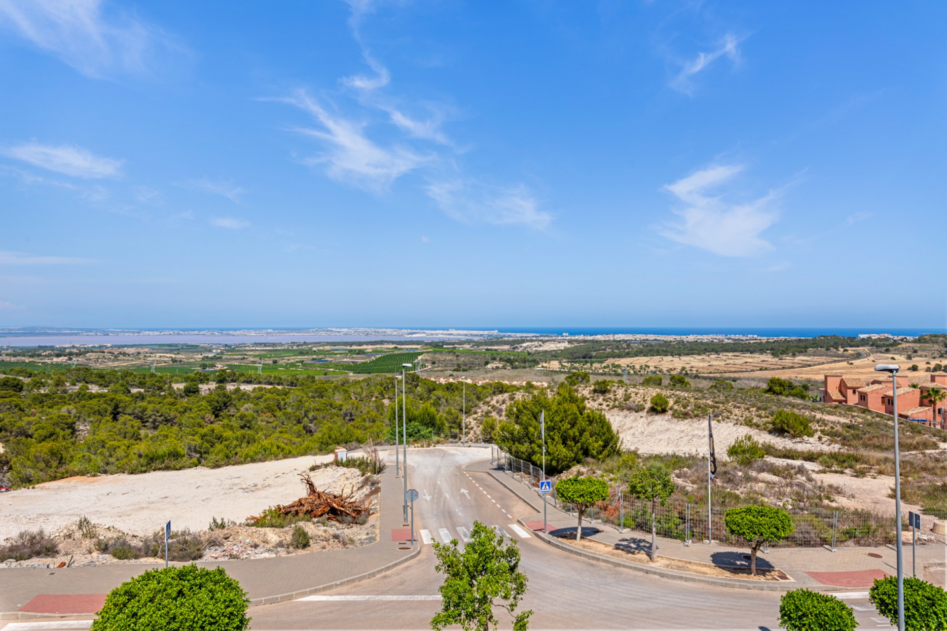Resale - Villa - San Miguel de Salinas