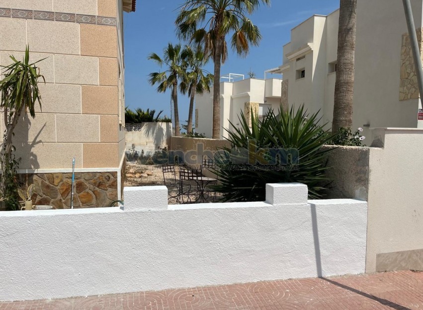 Resale - Villa - San Miguel de Salinas