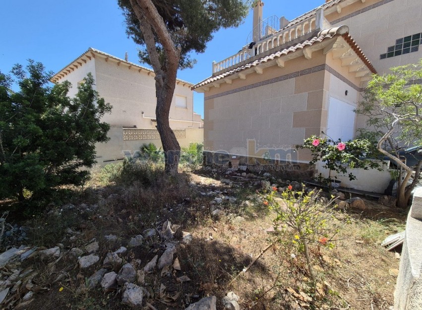 Resale - Villa - San Miguel de Salinas