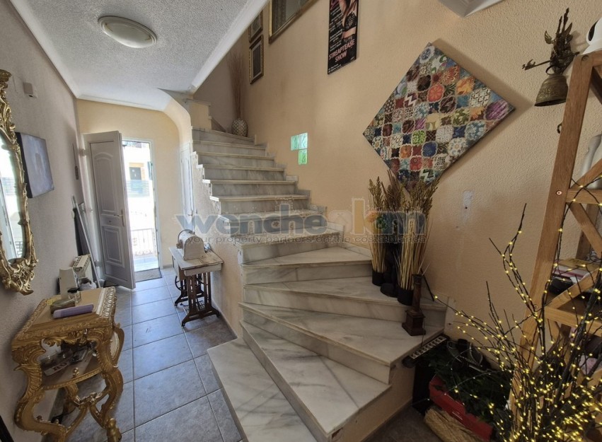 Resale - Villa - San Miguel de Salinas