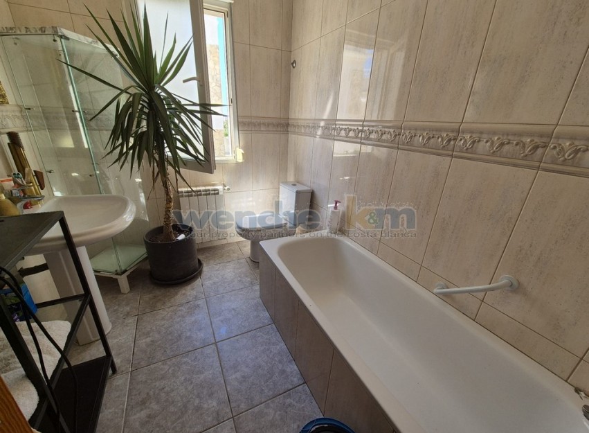 Resale - Villa - San Miguel de Salinas
