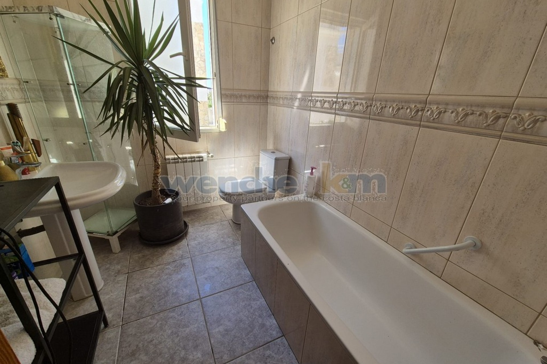 Resale - Villa - San Miguel de Salinas
