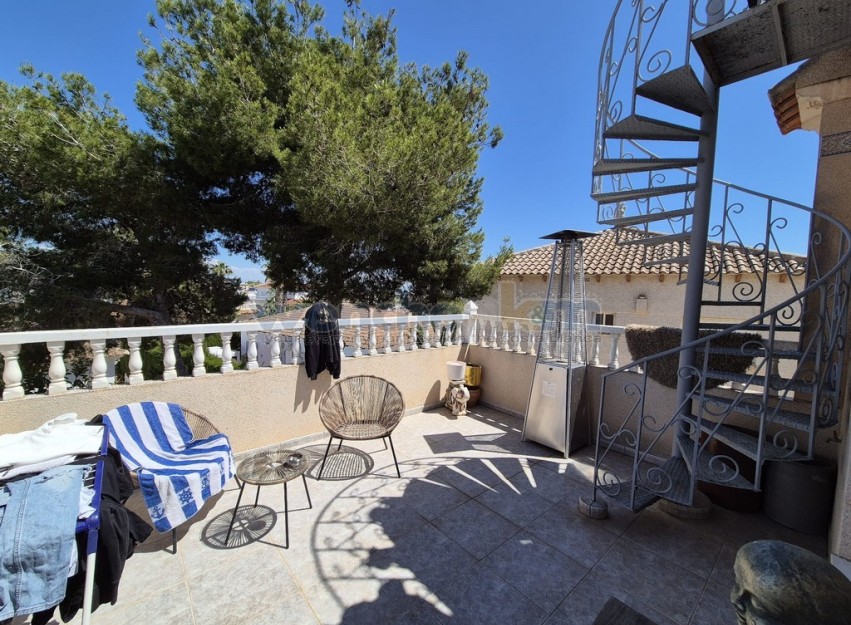 Resale - Villa - San Miguel de Salinas