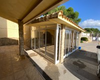 Resale - Villa - Sax