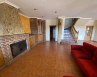 Resale - Villa - Sax