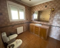 Resale - Villa - Sax
