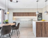 Resale - Villa / Semi-detached Villa - Torrevieja - Torreta Florida
