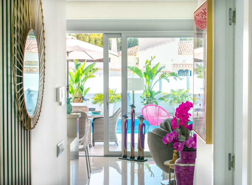 Resale - Villa - Torrevieja - El Chaparral