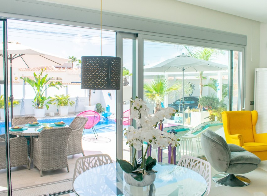 Resale - Villa - Torrevieja - El Chaparral