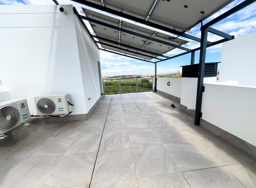 Resale - Villa - Torrevieja - Los Altos