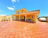 Resale - Villa - Torrevieja - Los Balcones - Los Altos del Edén
