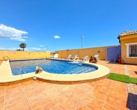 Resale - Villa - Torrevieja - Los Balcones - Los Altos del Edén