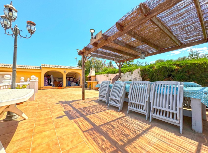 Resale - Villa - Torrevieja - Los Balcones - Los Altos del Edén