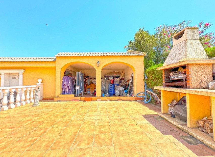 Resale - Villa - Torrevieja - Los Balcones - Los Altos del Edén