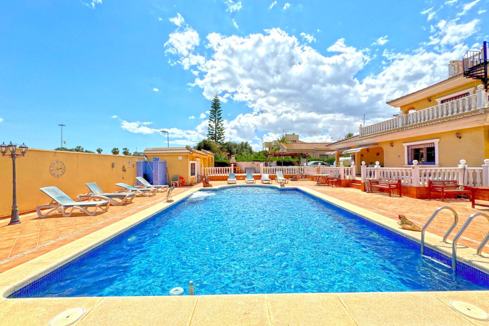 Resale - Villa - Torrevieja - Los Balcones - Los Altos del Edén