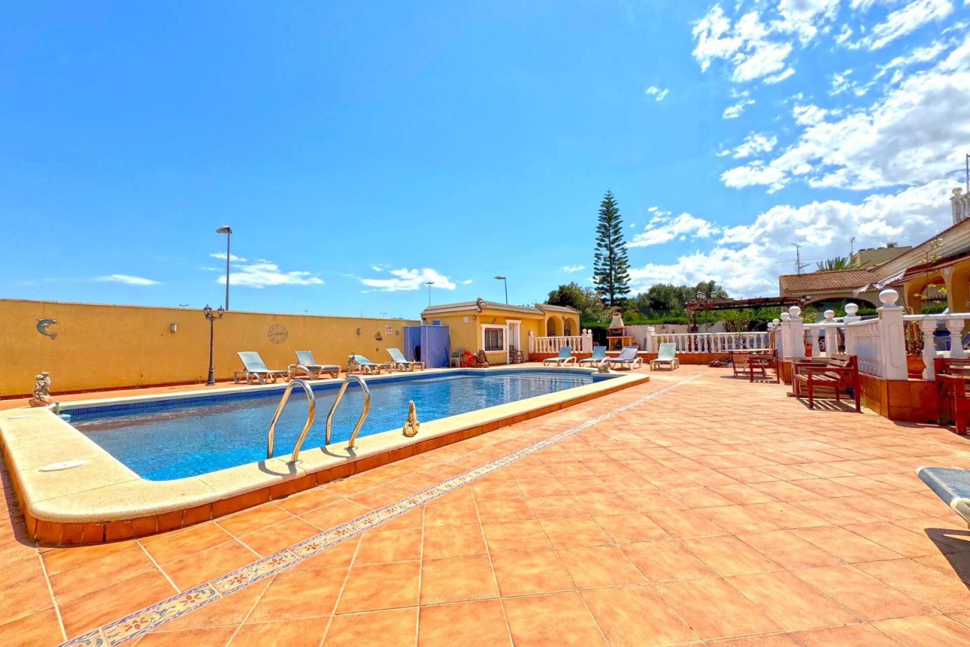 Resale - Villa - Torrevieja - Los Balcones - Los Altos del Edén