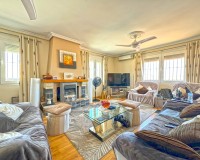 Resale - Villa - Torrevieja - Los Balcones - Los Altos del Edén